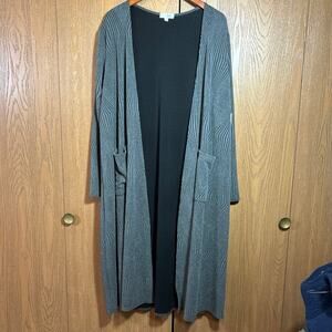 LuLaRoe Sarah Duster Cardigan Coverup Stretch Solid Gray Women Sz M USA‎